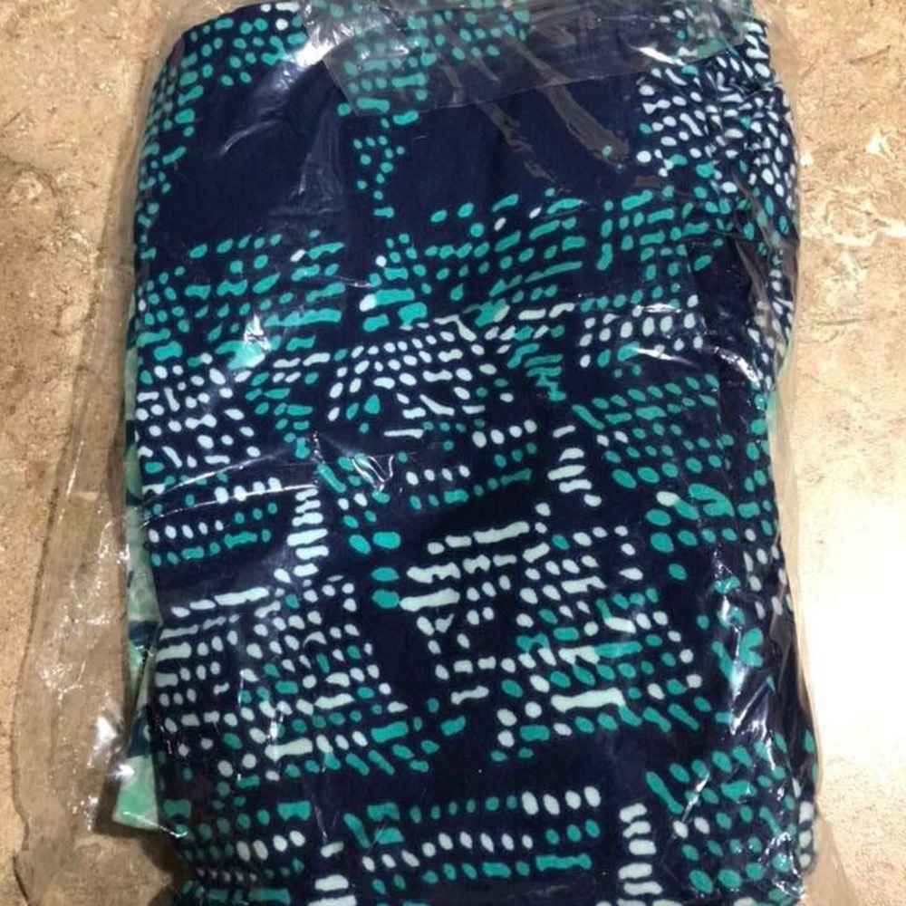 LuLaRoe OS Leggings size 0-10